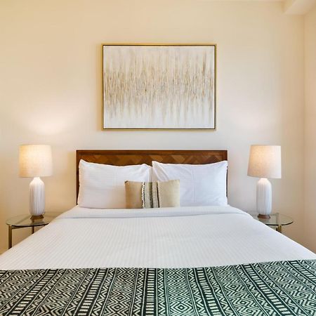 Maison Privee - Stunning Waterfront Apt With Marina View Nxt To Beach Dubaj Kültér fotó