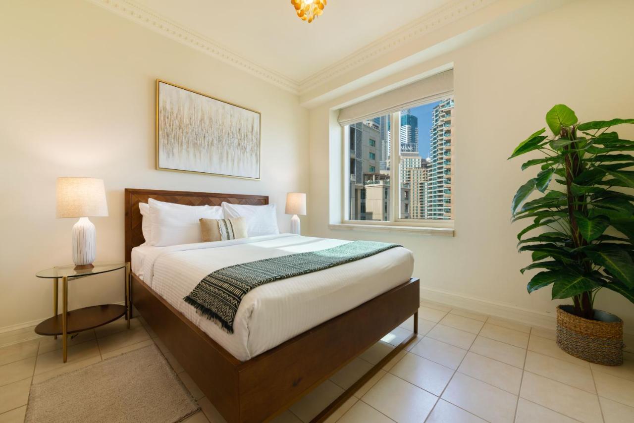 Maison Privee - Stunning Waterfront Apt With Marina View Nxt To Beach Dubaj Kültér fotó